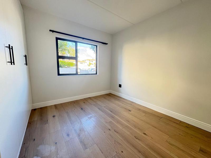 To Let 2 Bedroom Property for Rent in Parklands Western Cape
